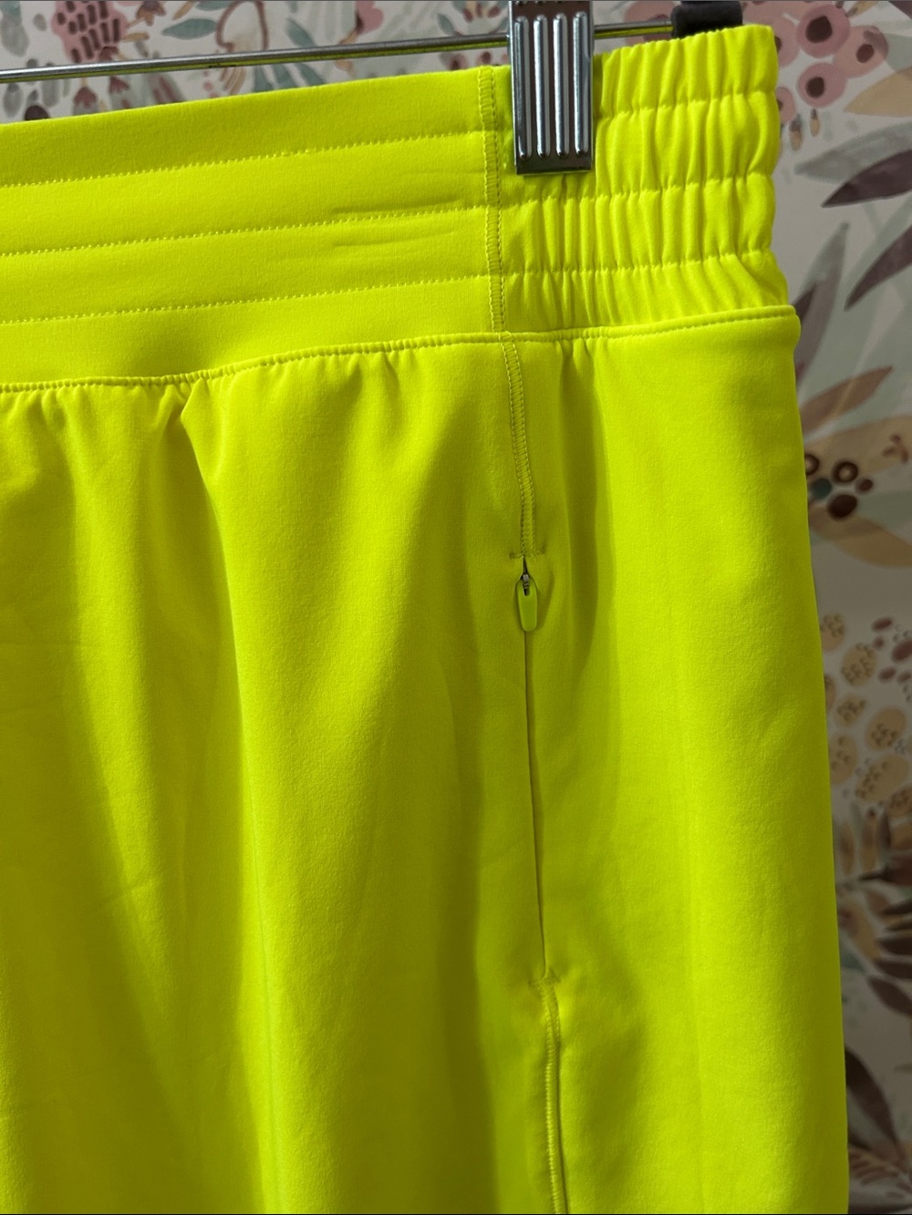 Lululemon Hotty Hot High Rise Athletic Skirt *long Highlight Yellow Sz 12 Large - Picture 7 of 8
